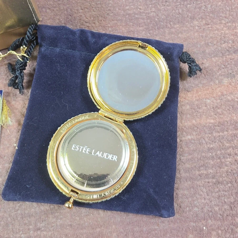 Estee Lauder Compact Womens OS Multicolor New Harlequin Crystal by K. Baumann